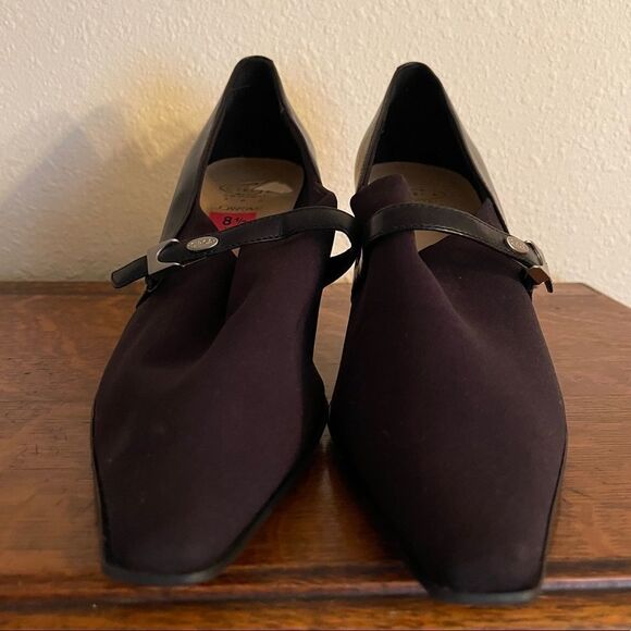 Joan & David Heels - Picture 9 of 9